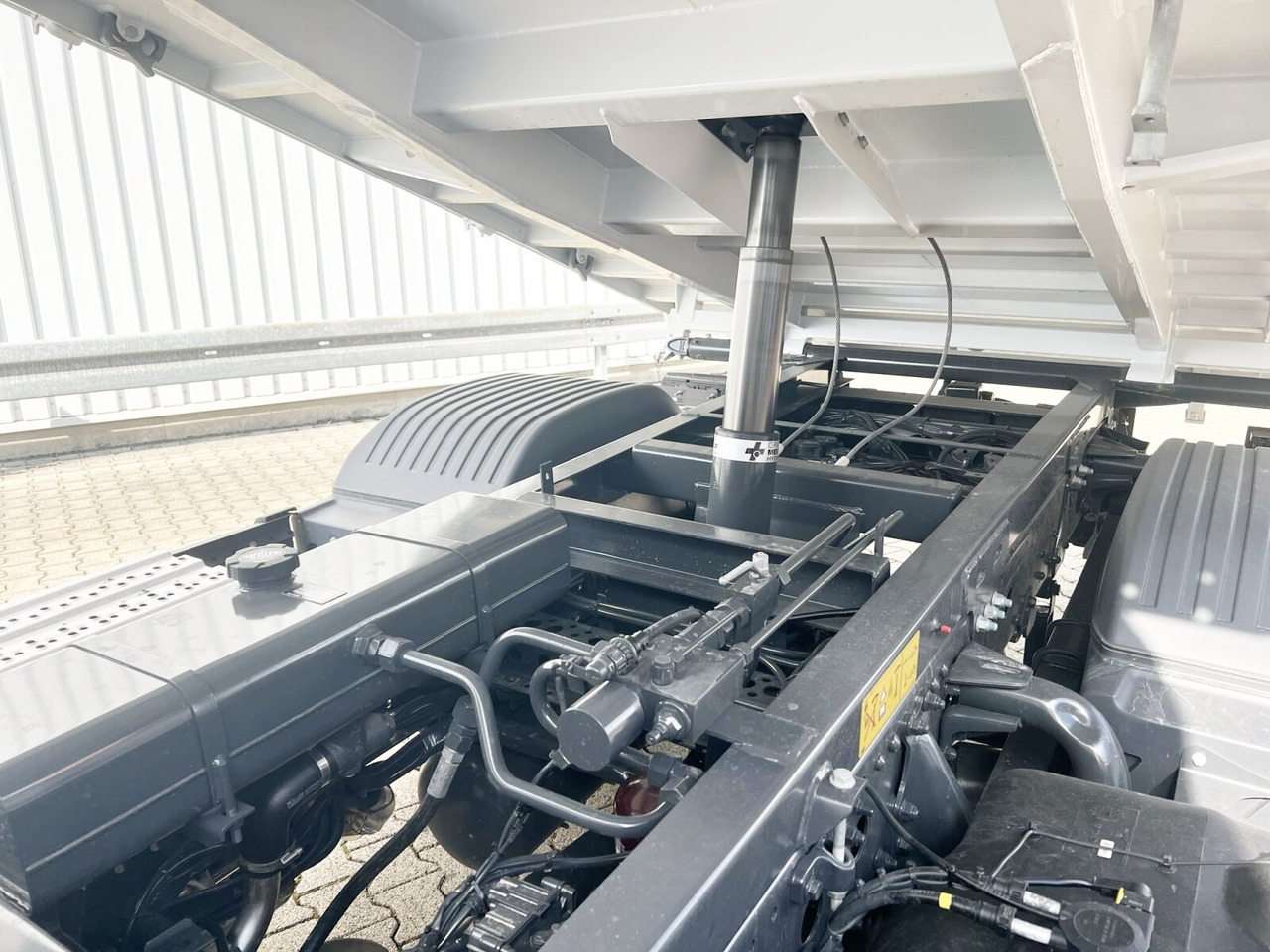 Самосвал Mercedes-Benz Atego 818/23 K 4x2 Atego 818/23 K 4x2, 2x AHK, Meiller-Kipper, mehrfach Vorhanden!: фото 11 Самосвал Mercedes-Benz Atego 818/23 K 4x2 Atego 818/23 K 4x2, 2x AHK, Meiller-Kipper, mehrfach Vorhanden!: фото 11