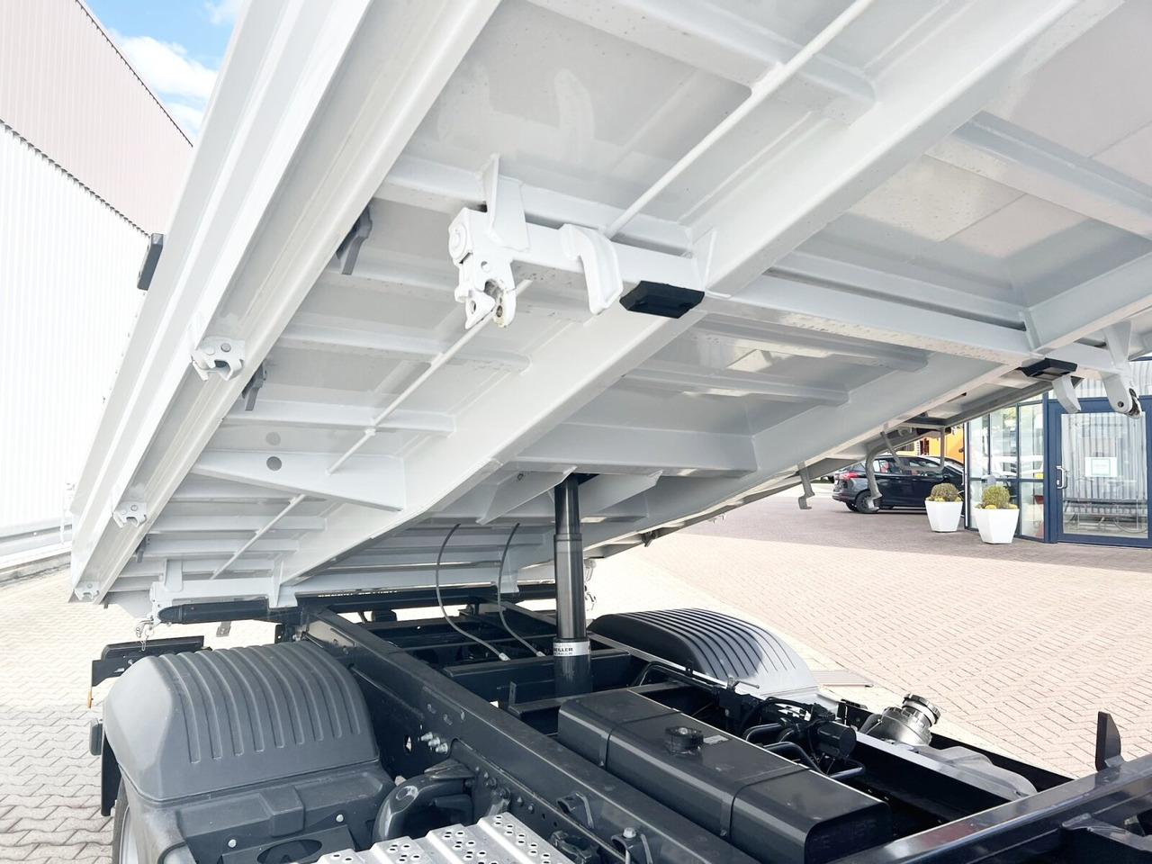 Самосвал Mercedes-Benz Atego 818/23 K 4x2 Atego 818/23 K 4x2, 2x AHK, Meiller-Kipper, mehrfach Vorhanden!: фото 10 Самосвал Mercedes-Benz Atego 818/23 K 4x2 Atego 818/23 K 4x2, 2x AHK, Meiller-Kipper, mehrfach Vorhanden!: фото 10