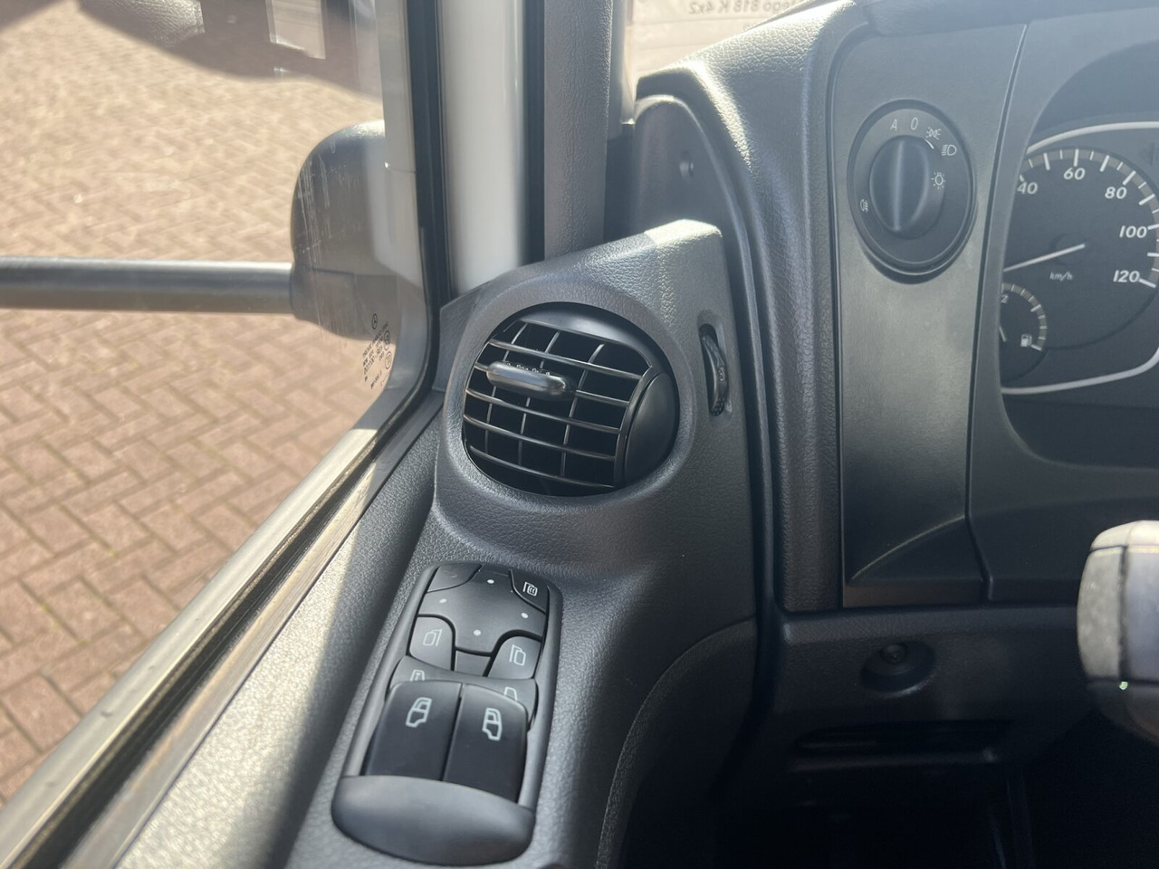 Самосвал Mercedes-Benz Atego 818 K 4x2 Atego 818 K 4x2, 2x AHK, Meiller-Kipper, mehrfach Vorhanden!: фото 4