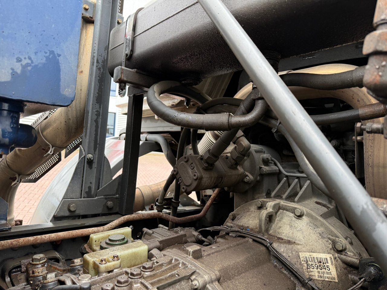 Mercedes-Benz Axor 1824 AK 4x4 Axor 1824 AK 4x4, Tele-Absetzer, Winterdienstausstattung - Портальный бункеровоз: фото 3 Mercedes-Benz Axor 1824 AK 4x4 Axor 1824 AK 4x4, Tele-Absetzer, Winterdienstausstattung - Портальный бункеровоз: фото 3
