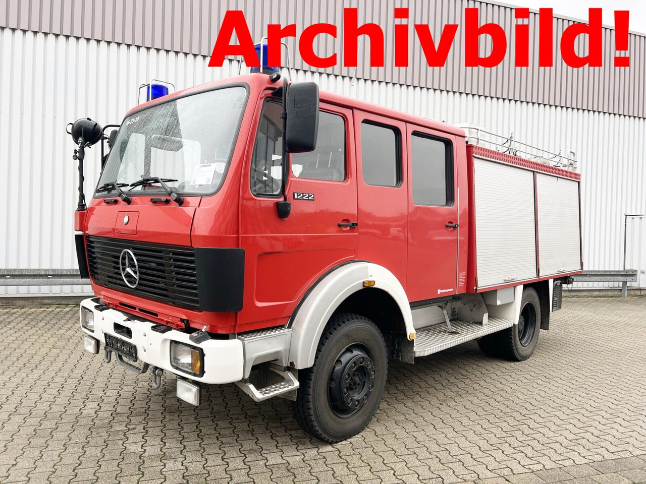 Mercedes-Benz SK 1222 AF 4x4 Doka SK 1222 AF 4x4 Doka, TLF16/25 - Машина скорой помощи: фото 1 Mercedes-Benz SK 1222 AF 4x4 Doka SK 1222 AF 4x4 Doka, TLF16/25 - Машина скорой помощи: фото 1
