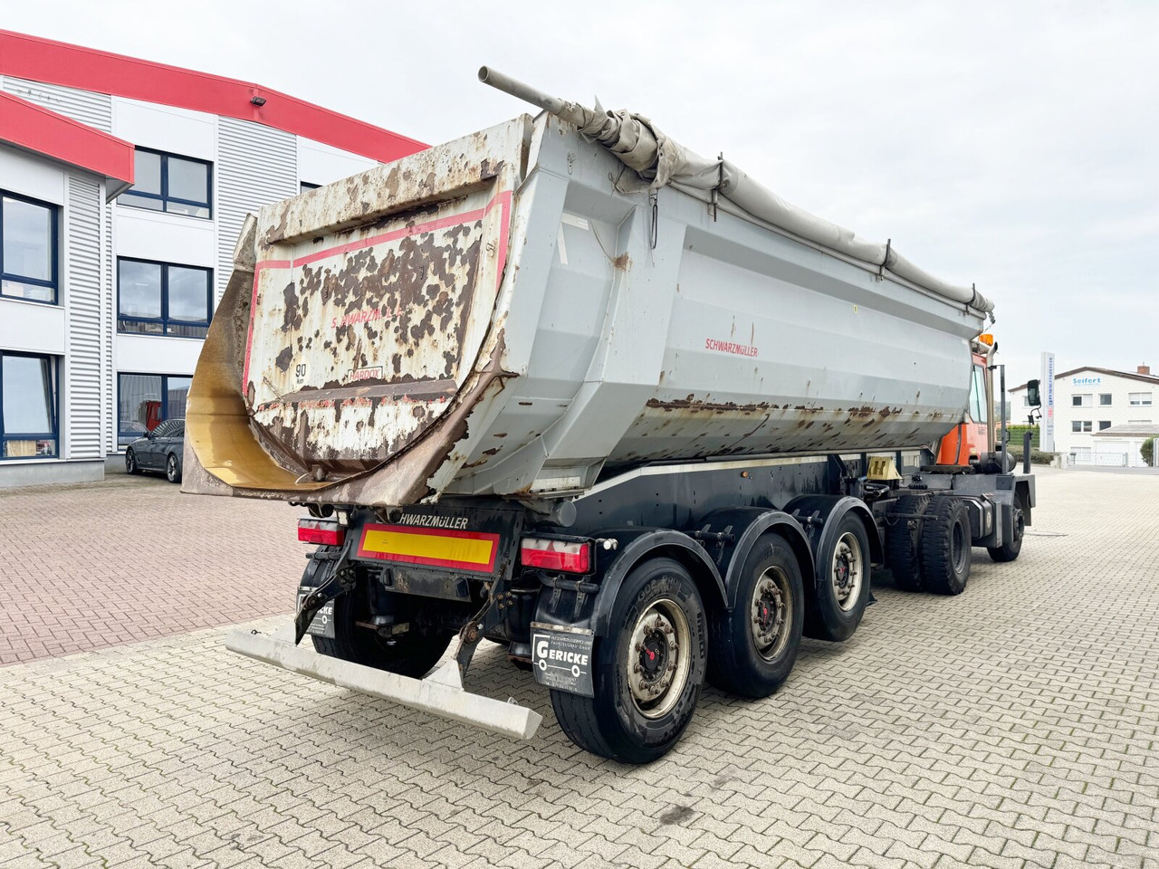 Schwarzmüller K-Serie Kippauflieger K-Serie Kippauflieger, Stahlmulde ca. 27m³, Liftachse - Полуприцеп: фото 2 Schwarzmüller K-Serie Kippauflieger K-Serie Kippauflieger, Stahlmulde ca. 27m³, Liftachse - Полуприцеп: фото 2