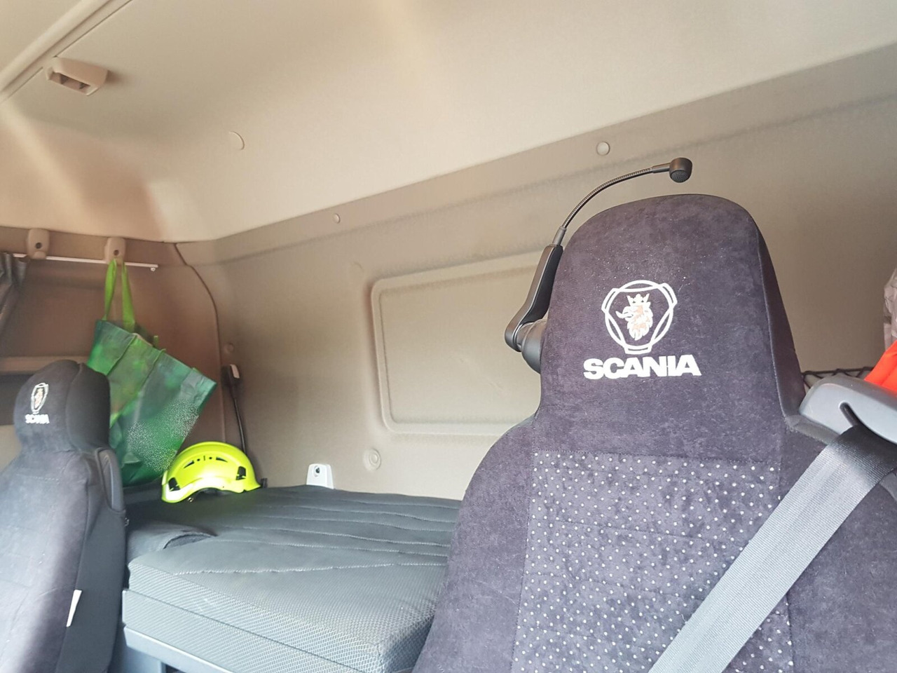 Scania G 450 / 6x2/4 G 450 /6x2/4, Meiller AK 16 MTG, Funk, Teleskop - Портальный бункеровоз: фото 5 Scania G 450 / 6x2/4 G 450 /6x2/4, Meiller AK 16 MTG, Funk, Teleskop - Портальный бункеровоз: фото 5