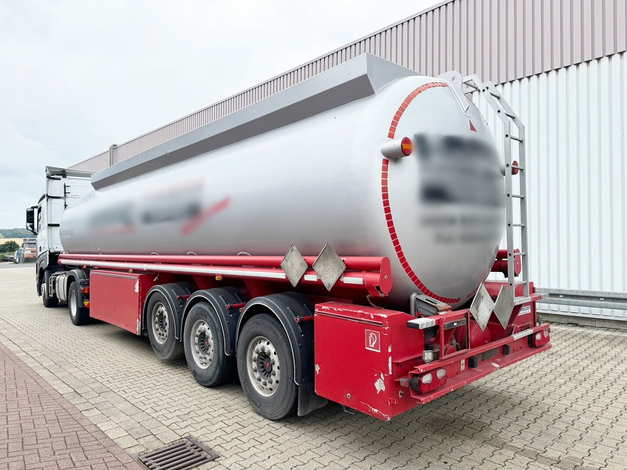 Полуприцеп-цистерна Schrader Z-STA 24-42.7/4 Tankauflieger Z-STA 24-42.7/4, 4 Kammern, ca. 42700l, 2x Liftachse, Oben-/Untenbefüllung: фото 9