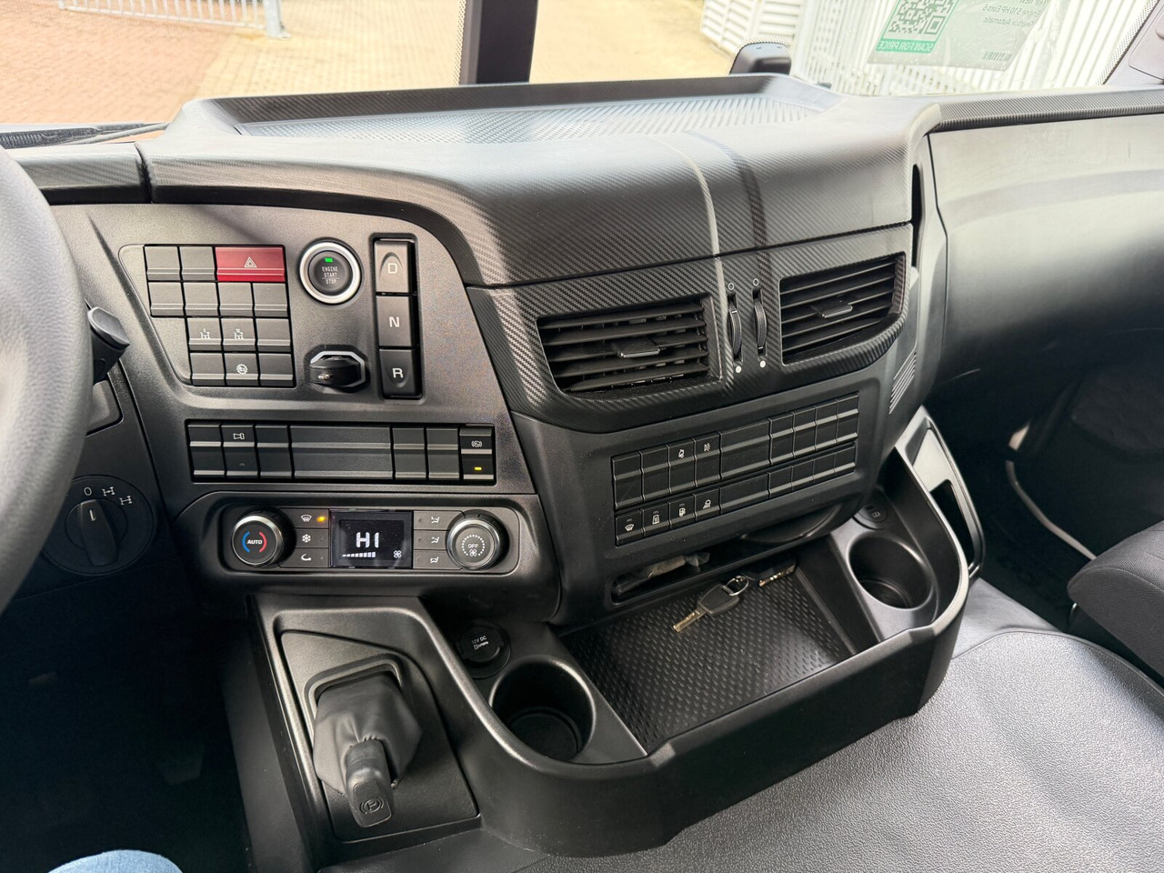 T-Way AT410T51/58 8x4 T-Way AT410T51/58 8x4, Retarder, 4x VORHANDEN! - Крюковой мультилифт: фото 4 T-Way AT410T51/58 8x4 T-Way AT410T51/58 8x4, Retarder, 4x VORHANDEN! - Крюковой мультилифт: фото 4