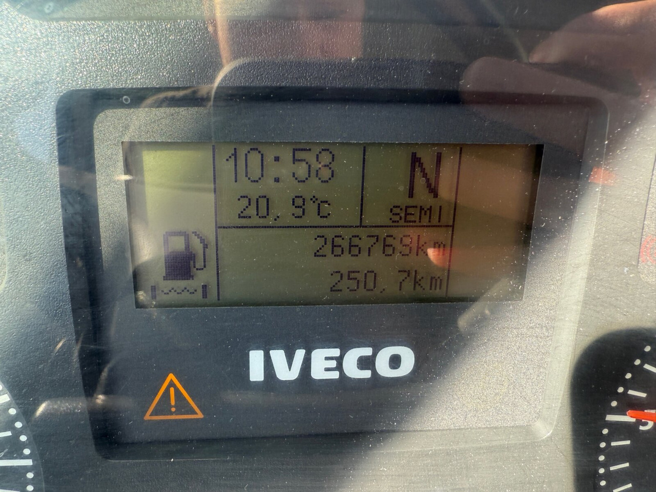 Trakker AD260T41/P 6x4 Trakker AD260T41/P 6x4, EEV, VDL S-21-5200 - Крюковой мультилифт: фото 3 Trakker AD260T41/P 6x4 Trakker AD260T41/P 6x4, EEV, VDL S-21-5200 - Крюковой мультилифт: фото 3