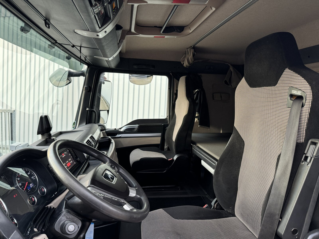 MAN TGX 18.420 4x2 BLS TGX 18.420 4X2 BLS, Retarder - Тягач: фото 2 MAN TGX 18.420 4x2 BLS TGX 18.420 4X2 BLS, Retarder - Тягач: фото 2