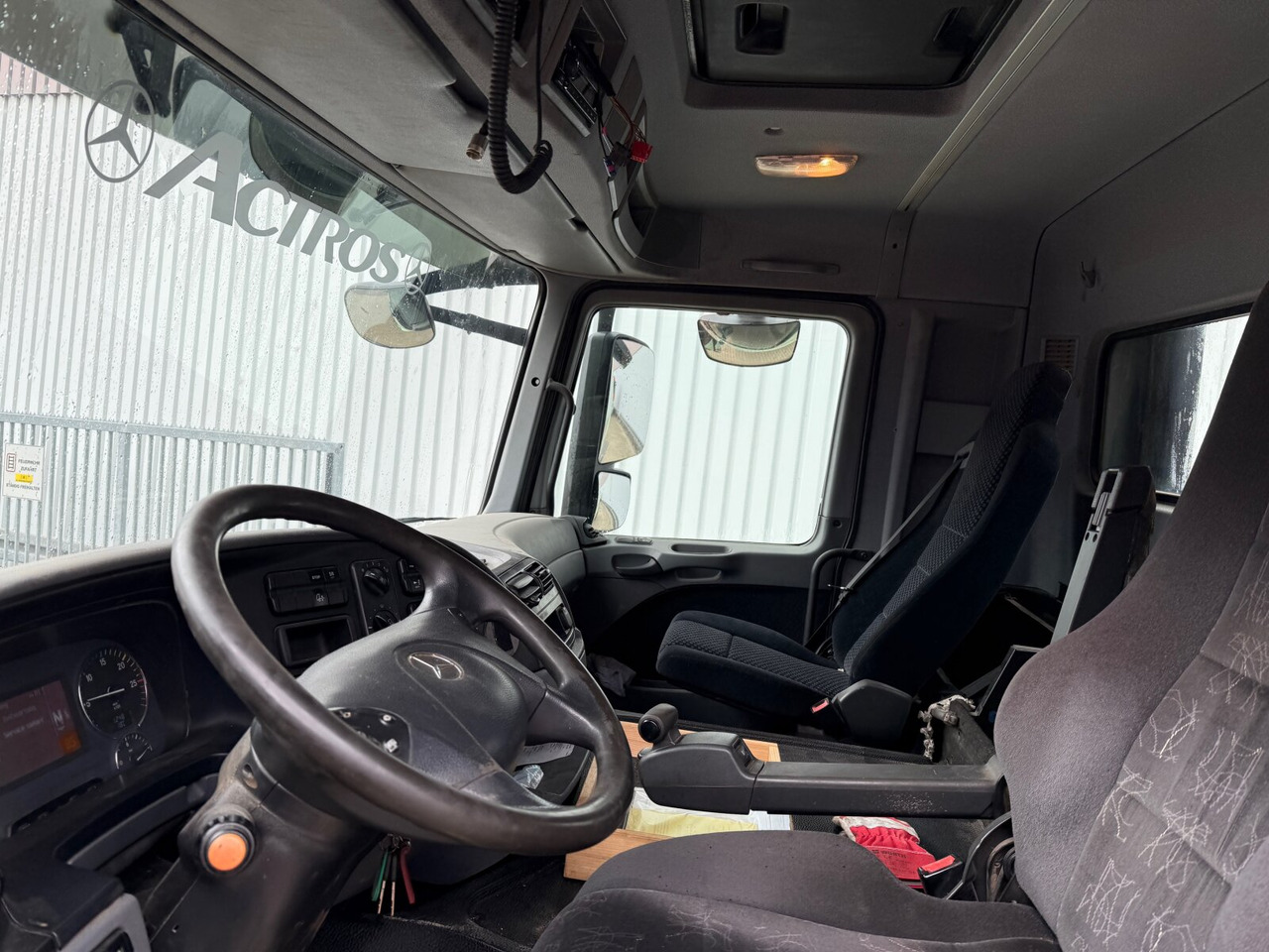 Mercedes-Benz Actros 1841 LS 4x2 Actros 1841 LS 4x2, Kipphydraulik - Тягач: фото 2 Mercedes-Benz Actros 1841 LS 4x2 Actros 1841 LS 4x2, Kipphydraulik - Тягач: фото 2