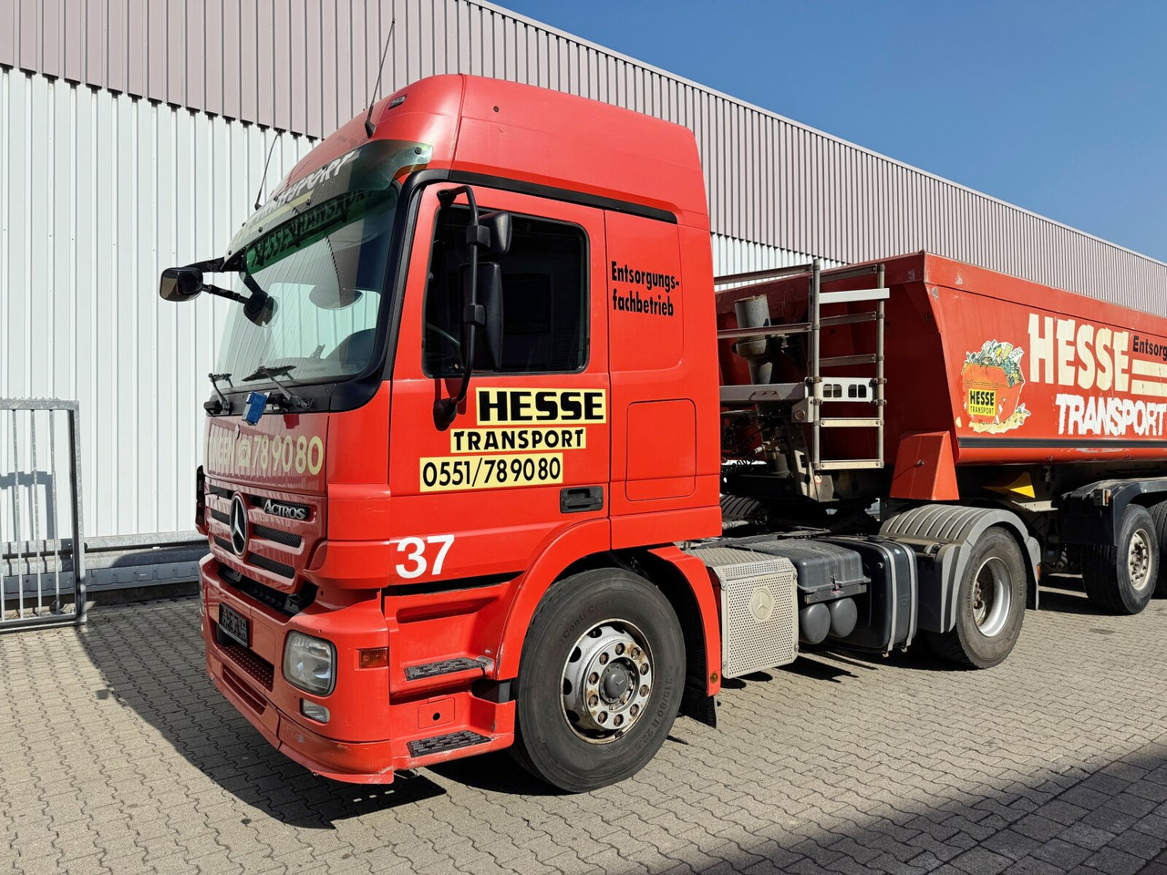 Mercedes-Benz Actros 1844 LS 4x2 Actros 1844 LS 4x2, Kipphydraulik - Тягач: фото 1 Mercedes-Benz Actros 1844 LS 4x2 Actros 1844 LS 4x2, Kipphydraulik - Тягач: фото 1