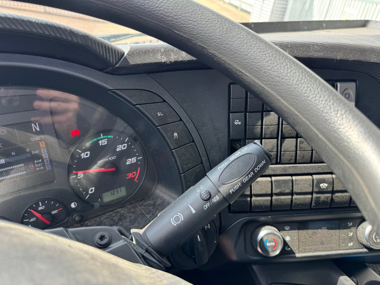 X-Way AD360X40Z/P 8x4 X-Way AD360X40Z/P 8x4 - Грузовик-шасси: фото 5 X-Way AD360X40Z/P 8x4 X-Way AD360X40Z/P 8x4 - Грузовик-шасси: фото 5