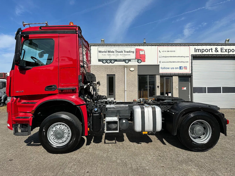 Mercedes-Benz Arocs 1842 4x4 ALLROAD + KIPPER HYDRAULIC + 334.231 KM + SPRING / SPRING + EURO 6 - Тягач: фото 2 Mercedes-Benz Arocs 1842 4x4 ALLROAD + KIPPER HYDRAULIC + 334.231 KM + SPRING / SPRING + EURO 6 - Тягач: фото 2