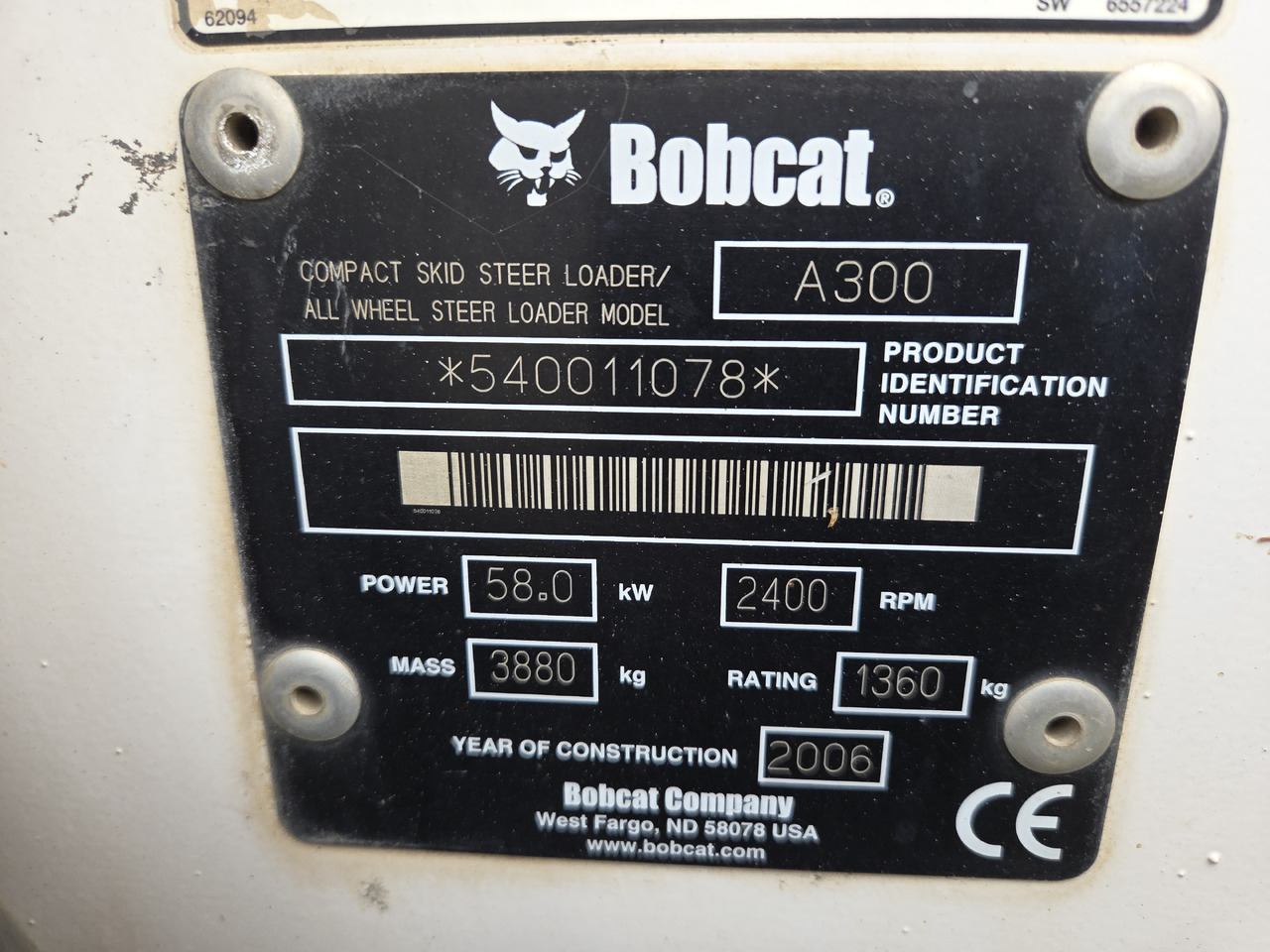 BOBCAT A300 - Мини-погрузчик с бортовым поворотом: фото 5 BOBCAT A300 - Мини-погрузчик с бортовым поворотом: фото 5