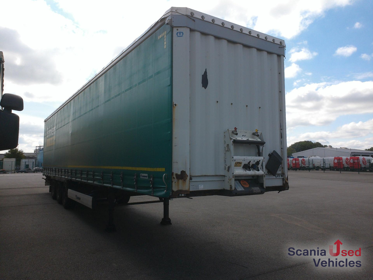 KRONE SD Curtainsider/ Schiebegardine - Тентованный полуприцеп: фото 1 KRONE SD Curtainsider/ Schiebegardine - Тентованный полуприцеп: фото 1