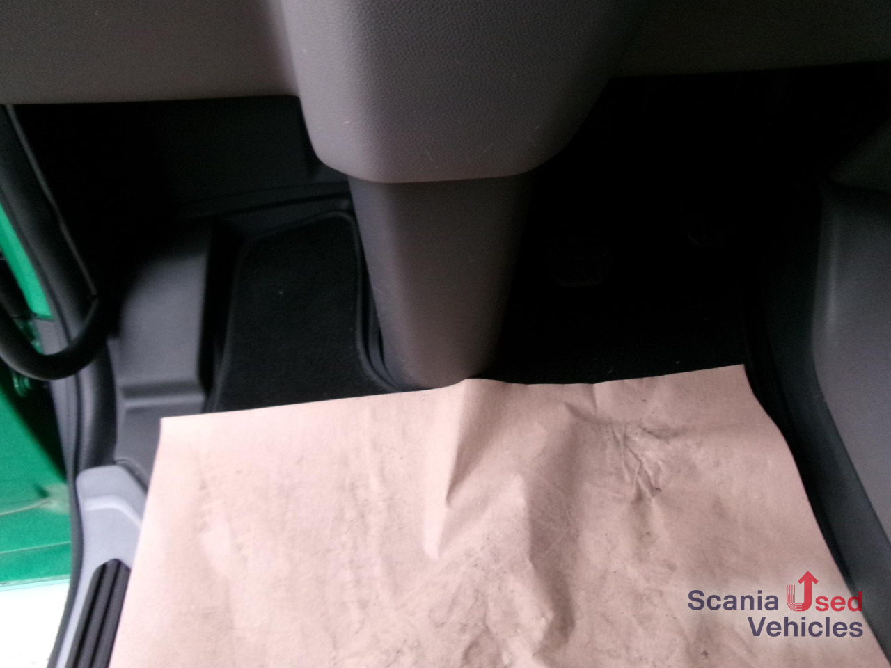 SCANIA R 450 A4x2EB 2 Tanks Standklima TOP!!! - Тягач: фото 2 SCANIA R 450 A4x2EB 2 Tanks Standklima TOP!!! - Тягач: фото 2