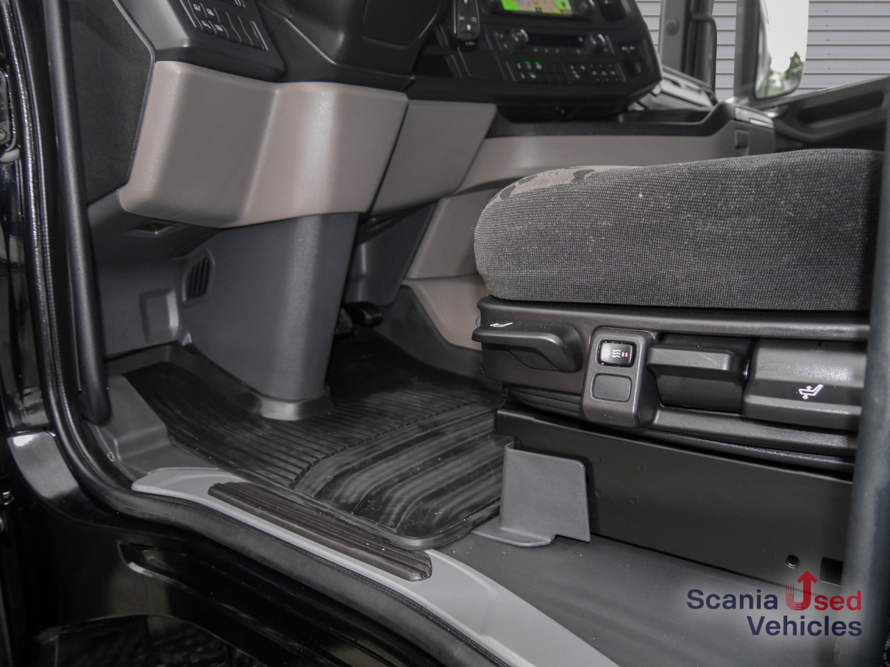 SCANIA R 460 A4x2NA - SUPER - - Тягач: фото 3 SCANIA R 460 A4x2NA - SUPER - - Тягач: фото 3