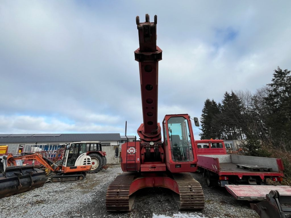 EWK TR 2212 Teleskopbagger EWK TR 2212 Teleskopbagger - Гусеничный экскаватор: фото 3 EWK TR 2212 Teleskopbagger EWK TR 2212 Teleskopbagger - Гусеничный экскаватор: фото 3