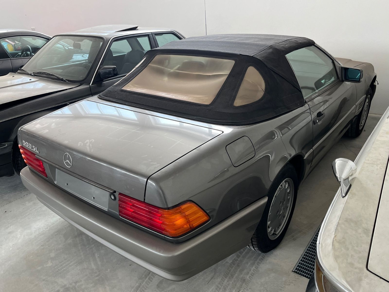 Mercedes-Benz SL 500 Deutsches Farhzeug aus 1. Hand ca. 60Tkm - Кабриолет: фото 2 Mercedes-Benz SL 500 Deutsches Farhzeug aus 1. Hand ca. 60Tkm - Кабриолет: фото 2