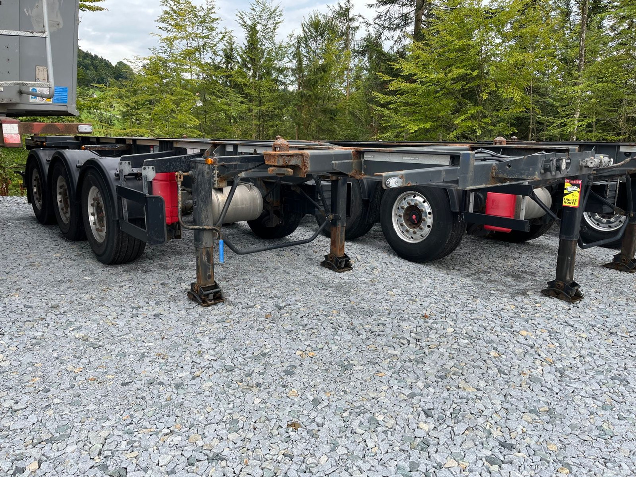 Schwarzmüller S1 R-Serie Tank Chassis ADR SAF Alufelgen - Полуприцеп-контейнеровоз/ Сменный кузов: фото 1 Schwarzmüller S1 R-Serie Tank Chassis ADR SAF Alufelgen - Полуприцеп-контейнеровоз/ Сменный кузов: фото 1