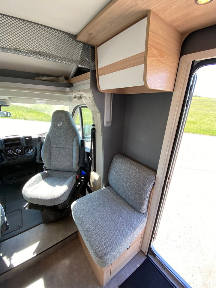 Полуинтегрированный автодом Dethleffs Just Camp T 6812 EB,Hubbett,Längsbetten, Markise: фото 20