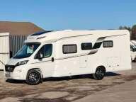 Hobby Optima De Luxe T70 E Temp/GFK-Boden-Dach/Markise - Полуинтегрированный автодом: фото 2 Hobby Optima De Luxe T70 E Temp/GFK-Boden-Dach/Markise - Полуинтегрированный автодом: фото 2