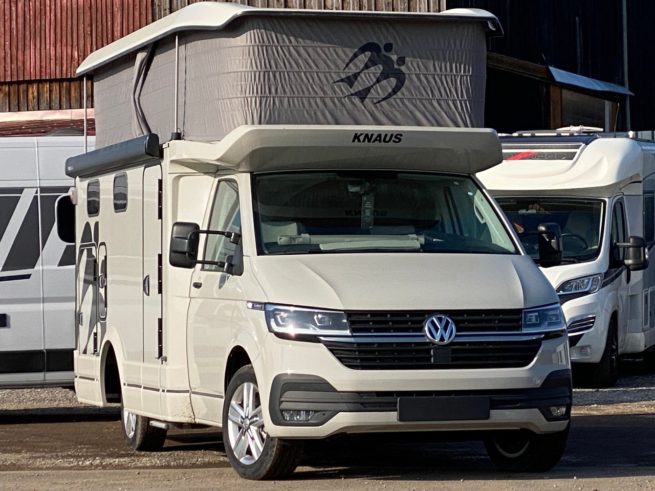 Knaus Tourer CUV 500 MQ CUVISION ohne slide Bett - Полуинтегрированный автодом: фото 3 Knaus Tourer CUV 500 MQ CUVISION ohne slide Bett - Полуинтегрированный автодом: фото 3