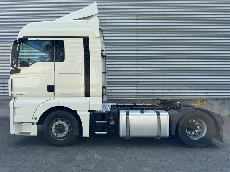 MAN TGX 18.500 XLX / Intarder / Roof Klima / 2 Tanks - Тягач: фото 5 MAN TGX 18.500 XLX / Intarder / Roof Klima / 2 Tanks - Тягач: фото 5