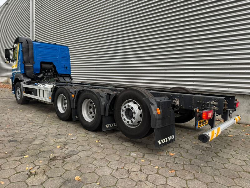 Volvo FM 410 / 8X4 / I-Shift / ADR / Tridem / TUV: 6-2026 / NL Truck - Грузовик-шасси: фото 4 Volvo FM 410 / 8X4 / I-Shift / ADR / Tridem / TUV: 6-2026 / NL Truck - Грузовик-шасси: фото 4