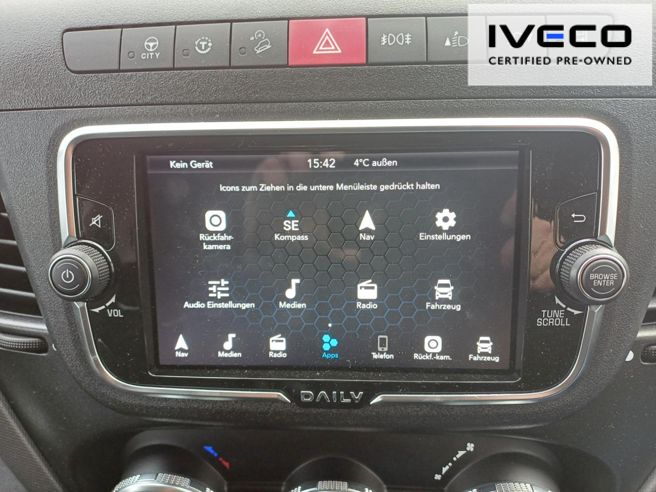 IVECO Daily 35S14NA8V/P CNG Euro6 Klima AHK Navi ZV - Цельнометаллический фургон: фото 4 IVECO Daily 35S14NA8V/P CNG Euro6 Klima AHK Navi ZV - Цельнометаллический фургон: фото 4