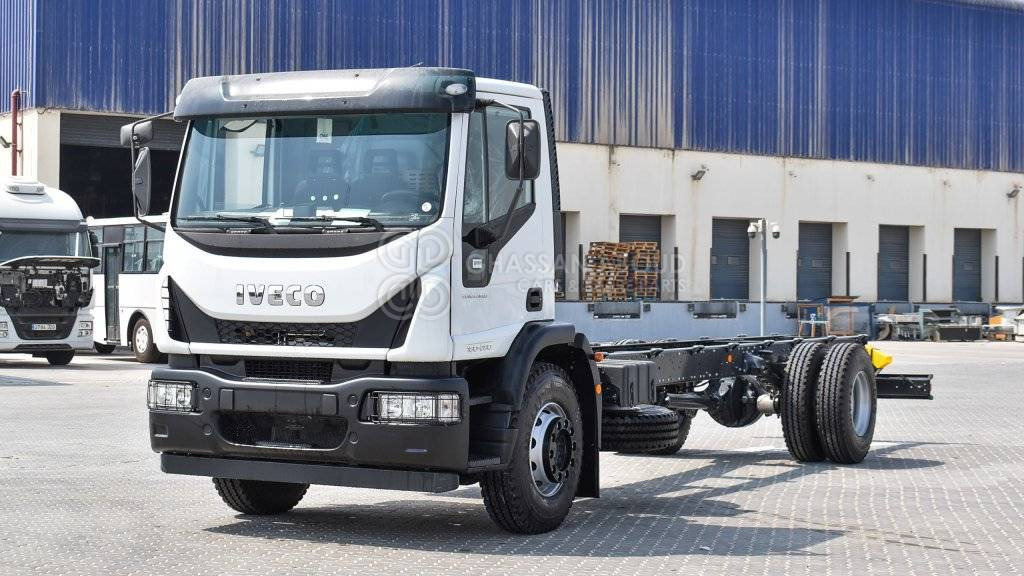 IVECO EUROCARGO Chassis 4×2, WB 6210 GVW 19 Ton Approx MY23 - Грузовик-шасси: фото 1 IVECO EUROCARGO Chassis 4×2, WB 6210 GVW 19 Ton Approx MY23 - Грузовик-шасси: фото 1