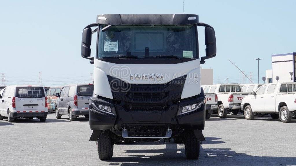 IVECO T-WAY Chassis 6×6 AD380T47WH WHEELBASE 4500 MY25 - Грузовик-шасси: фото 2 IVECO T-WAY Chassis 6×6 AD380T47WH WHEELBASE 4500 MY25 - Грузовик-шасси: фото 2