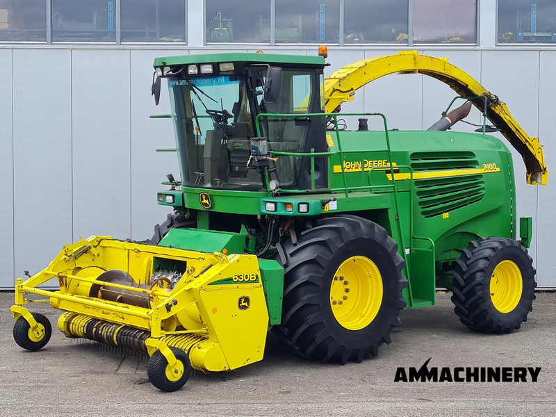 John Deere 7400 forage harvester - Кормоуборочный комбайн: фото 1 John Deere 7400 forage harvester - Кормоуборочный комбайн: фото 1