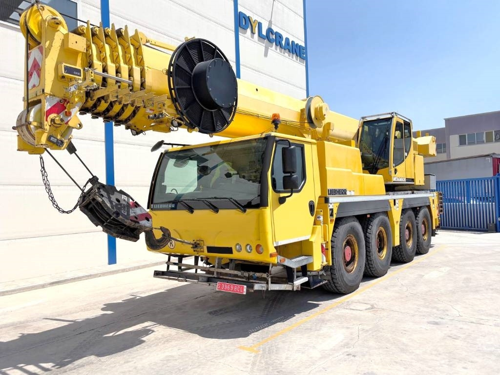 Liebherr LTM 1070-4.2 - Вседорожный кран: фото 1 Liebherr LTM 1070-4.2 - Вседорожный кран: фото 1