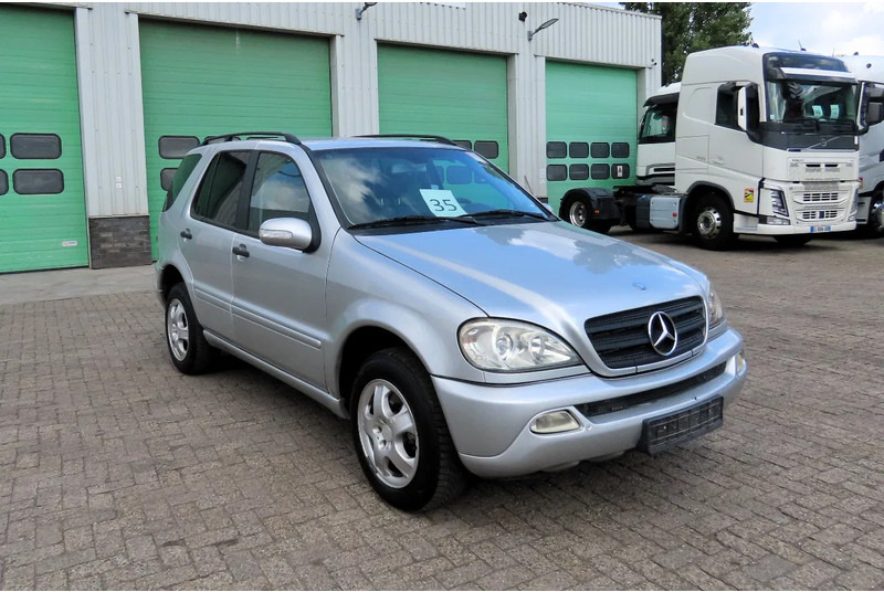 Mercedes-Benz M-Klasse ML ML 270. for export, 5 seats, real leather, Climate - Внедорожник: фото 1 Mercedes-Benz M-Klasse ML ML 270. for export, 5 seats, real leather, Climate - Внедорожник: фото 1