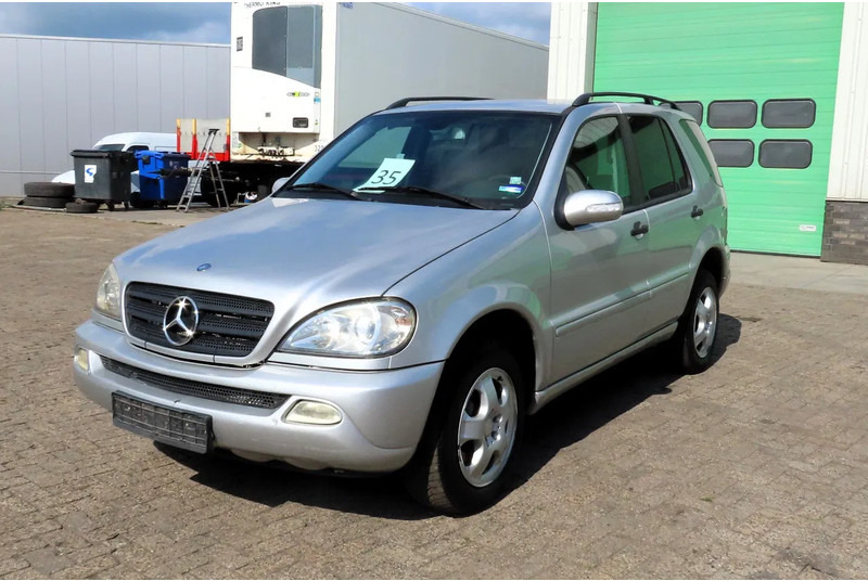 Mercedes-Benz M-Klasse ML ML 270. for export, 5 seats, real leather, Climate - Внедорожник: фото 2 Mercedes-Benz M-Klasse ML ML 270. for export, 5 seats, real leather, Climate - Внедорожник: фото 2