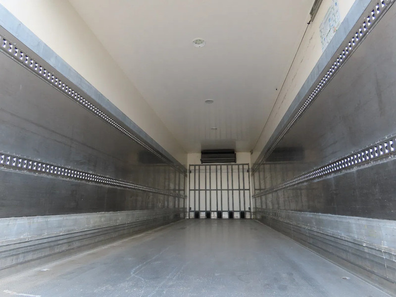 Рефрижератор Renault D 330 19T Great condition! !! Telma/Retarder, Thermoking, FRC 05/2026, Sleeper: фото 10