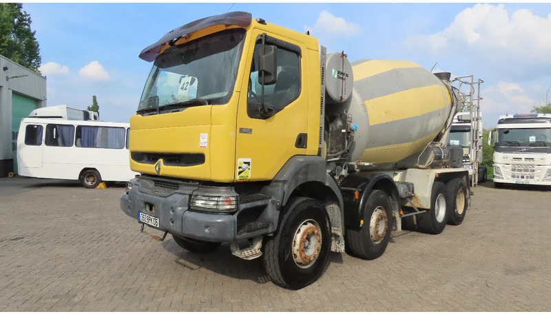 Renault Kerax 420 117000 km original !!! APK tot 27/06/2025 FRANCE truck - Автобетоносмеситель: фото 3 Renault Kerax 420 117000 km original !!! APK tot 27/06/2025 FRANCE truck - Автобетоносмеситель: фото 3