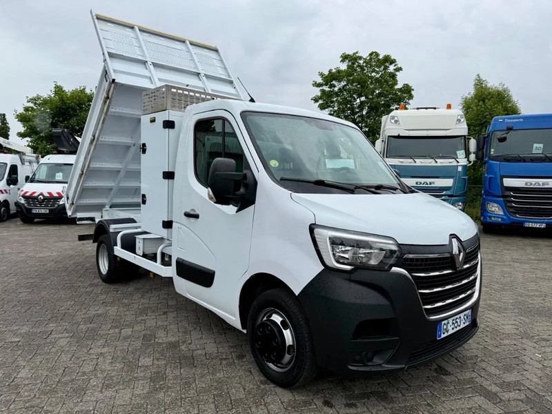 Renault Master 2021, 3 seats, Great condition, ! EURO 6 - Малотоннажный самосвал: фото 2 Renault Master 2021, 3 seats, Great condition, ! EURO 6 - Малотоннажный самосвал: фото 2