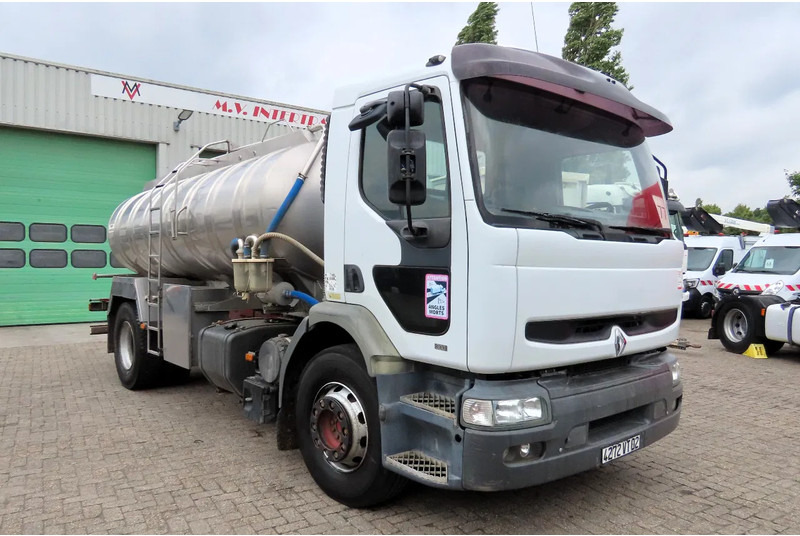 Renault Premium 300 water / milk / foods tank. INOX ! Manual diesel pomp! FRANCE TRUCK!! - Грузовик-цистерна: фото 1 Renault Premium 300 water / milk / foods tank. INOX ! Manual diesel pomp! FRANCE TRUCK!! - Грузовик-цистерна: фото 1