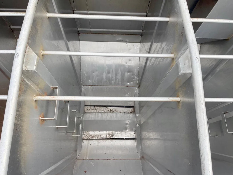 Полуприцеп-цистерна TURBO'S HOET TSCI 7 COMP. SAF AXLES, AIR SUSPENSION: фото 14 Полуприцеп-цистерна TURBO'S HOET TSCI 7 COMP. SAF AXLES, AIR SUSPENSION: фото 14