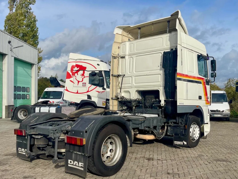 DAF 95.480 VERY CLEAN! EURO 4, PTO, HYDRAULIC, 2X FUEL TANK - Тягач: фото 5 DAF 95.480 VERY CLEAN! EURO 4, PTO, HYDRAULIC, 2X FUEL TANK - Тягач: фото 5