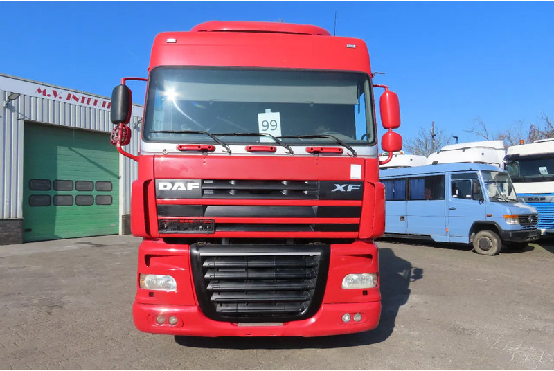 DAF XF 105.460 2 beds, 2 tanks - Тягач: фото 3 DAF XF 105.460 2 beds, 2 tanks - Тягач: фото 3