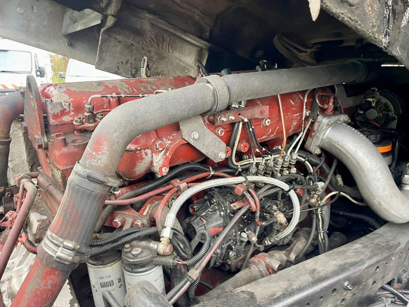 Iveco Eurostar 440.42 euro 2 MANUAL INJECTOR! - Тягач: фото 5 Iveco Eurostar 440.42 euro 2 MANUAL INJECTOR! - Тягач: фото 5