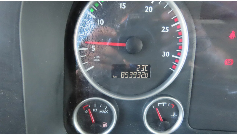 Тягач MAN TGX.18.400 euro5 EEV, RETARDER, 2X FUEL TANK, FRIGO: фото 12