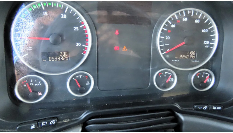 Тягач MAN TGX.18.400 euro5 EEV, RETARDER, 2X FUEL TANK, FRIGO: фото 13
