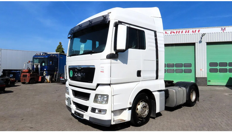 MAN TGX.18.400 euro5 EEV, RETARDER, 2X FUEL TANK, FRIGO - Тягач: фото 1 MAN TGX.18.400 euro5 EEV, RETARDER, 2X FUEL TANK, FRIGO - Тягач: фото 1