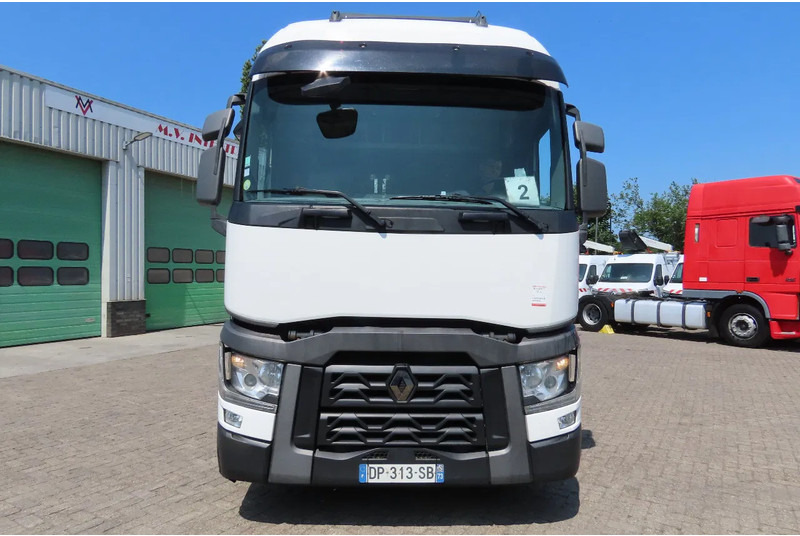 Renault T460 VF611A160FD007308 RETARDER, FRIGO, CLIMA, 2015 - Тягач: фото 3 Renault T460 VF611A160FD007308 RETARDER, FRIGO, CLIMA, 2015 - Тягач: фото 3