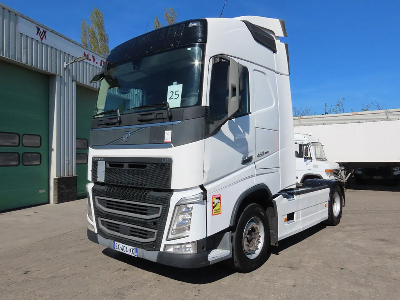 Volvo FH 460 YV2RTY0A3JB867622, FRIGO, 2X FUEL TANK, frigo, EURO6 - Тягач: фото 2 Volvo FH 460 YV2RTY0A3JB867622, FRIGO, 2X FUEL TANK, frigo, EURO6 - Тягач: фото 2