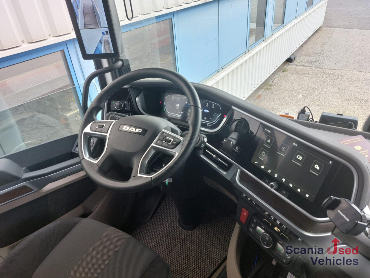 Грузовик бортовой/ Платформа, Автоманипулятор DAF XG 530 FAN 6x2-4 PALFINGER PK 22002-EH D: фото 11