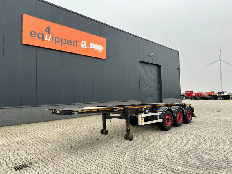 Burg 20FT ADR (EX/II, EX/III, FL, AT) Chassis, Empty weight : 3.690kg, SAF INTRADISC, 2x Liftaxle, NL-chassis, APK/ADR: 06-2025 - Полуприцеп-контейнеровоз/ Сменный кузов: фото 1 Burg 20FT ADR (EX/II, EX/III, FL, AT) Chassis, Empty weight : 3.690kg, SAF INTRADISC, 2x Liftaxle, NL-chassis, APK/ADR: 06-2025 - Полуприцеп-контейнеровоз/ Сменный кузов: фото 1