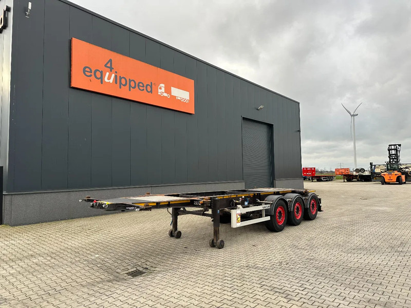 Burg 20FT ADR (EX/II, EX/III, FL, AT) Chassis, Empty weight : 3.690kg, SAF INTRADISC, 2x Liftaxle, NL-chassis - Полуприцеп-контейнеровоз/ Сменный кузов: фото 1 Burg 20FT ADR (EX/II, EX/III, FL, AT) Chassis, Empty weight : 3.690kg, SAF INTRADISC, 2x Liftaxle, NL-chassis - Полуприцеп-контейнеровоз/ Сменный кузов: фото 1